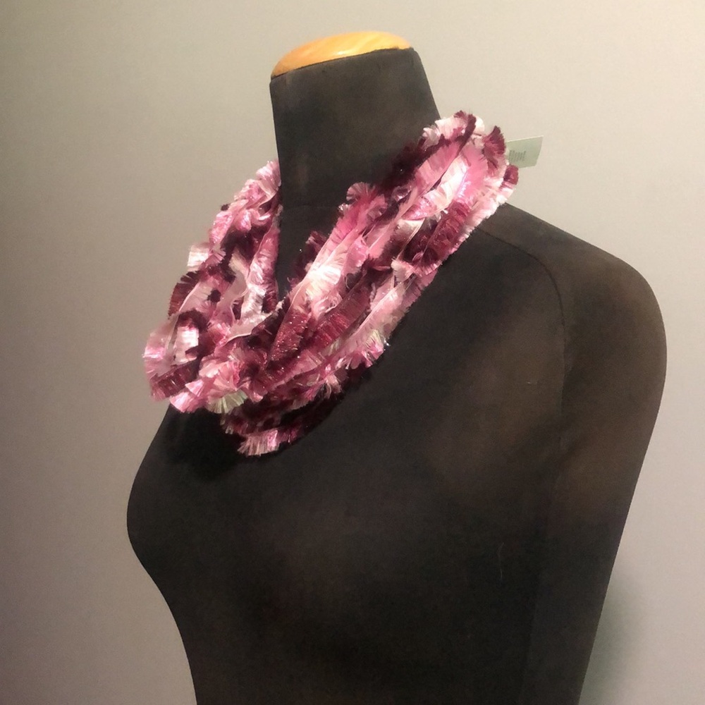 Pink Ganz Ribbon Fringe Magnetic Scarf - Picture 3 of 10